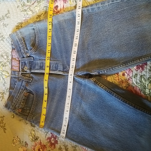 Vintage women's 501 Levis - Picture 10 of 12